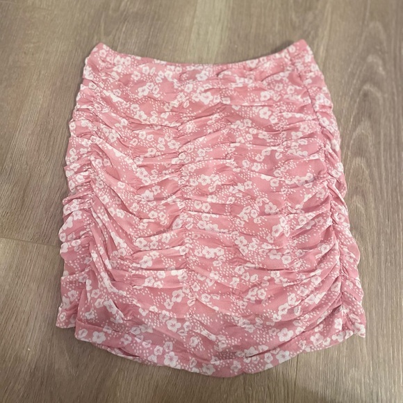 isabelle’s cabinet pink mini skirt - Picture 1 of 2